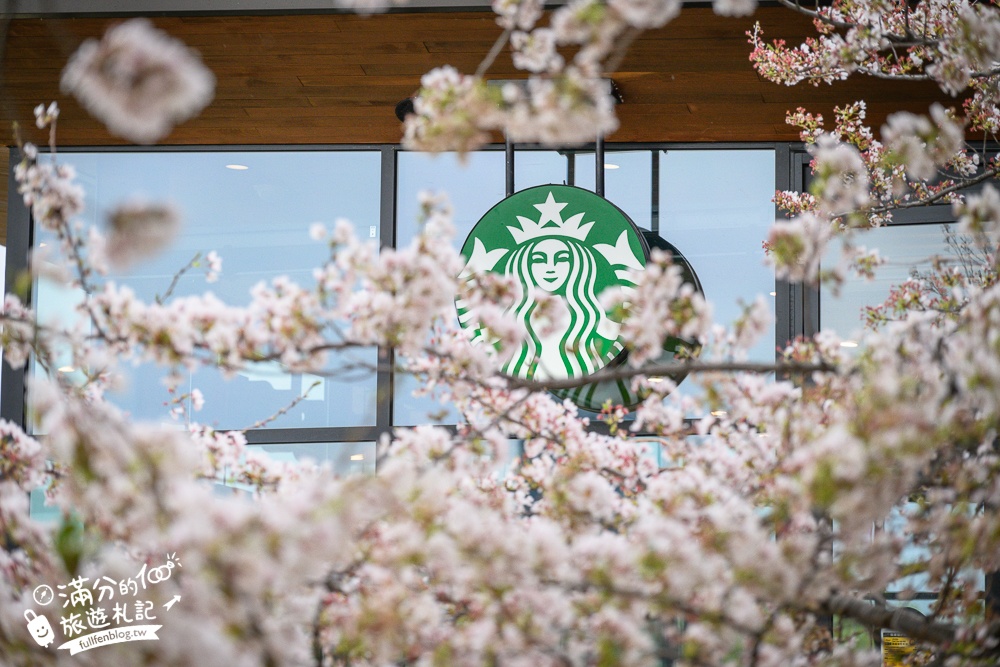 富山景點【星巴克富山環水公園店】世界最美星巴克！富岩運河環水公園全攻略,交通.櫻花季&必拍角度分享!