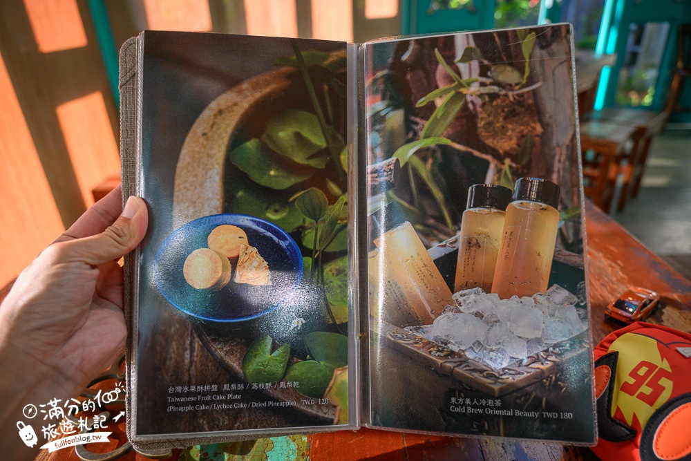 新北【九份茶坊】九份第一間茶藝館！百年古厝茶樓~走進神隱少女的下午茶時光!