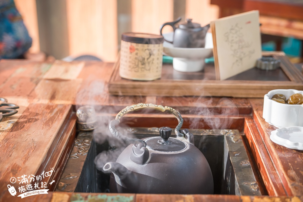 新北【九份茶坊】九份第一間茶藝館！百年古厝茶樓~走進神隱少女的下午茶時光!