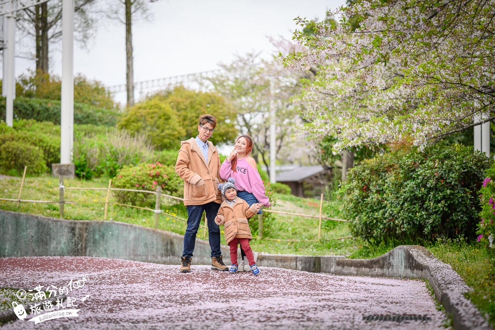 名古屋親子景點【戶田川綠地公園】免門票入園.必體驗賞櫻高空腳踏車.滾輪溜滑梯.遊戲場通通免費玩!