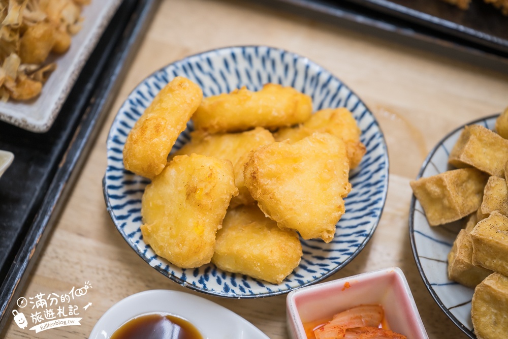 彰化火車站美食【秋本家】浮誇系平價日式定食.天守閣城堡&車輪都上桌,還有超狂30公分黃金炸豬排!