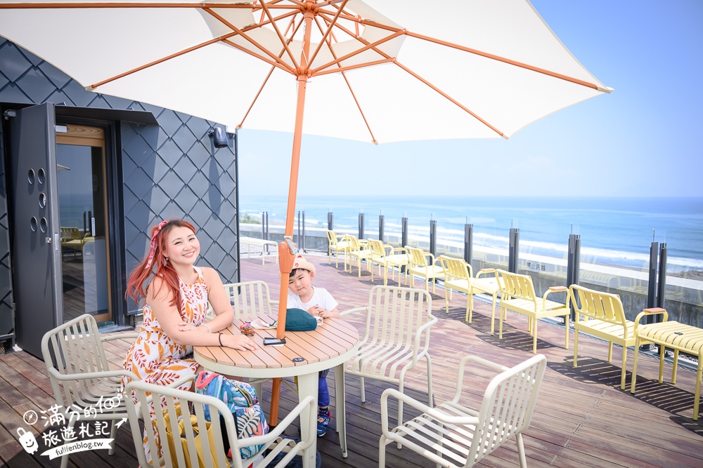 宜蘭【等日初】壯圍最新海景第一排景觀咖啡館.眺望龜山島.步行一分鐘即達海灘!