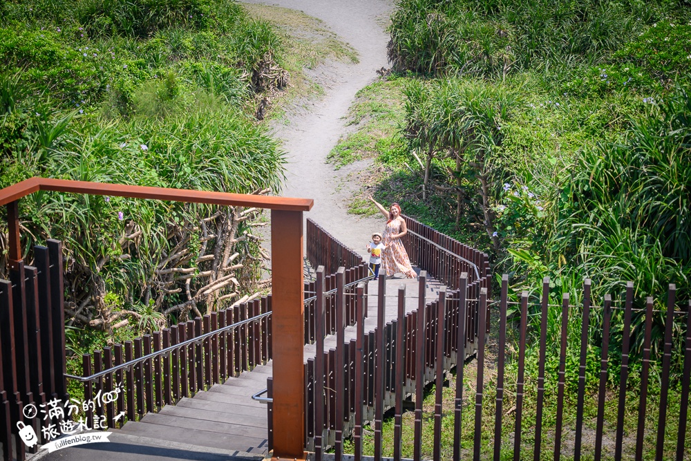 宜蘭【等日初】壯圍最新海景第一排景觀咖啡館.眺望龜山島.步行一分鐘即達海灘!