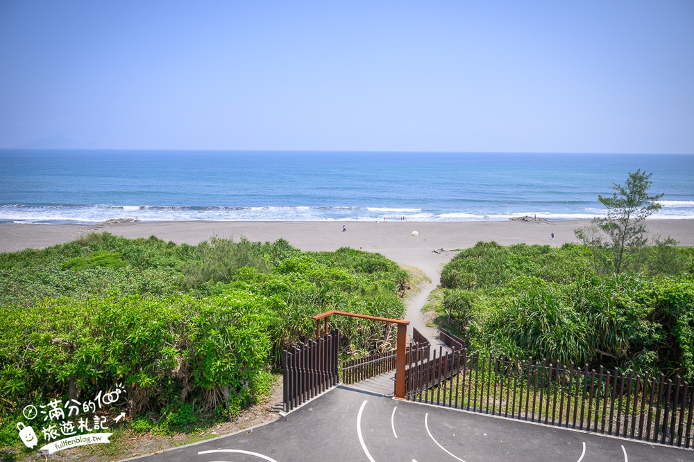 宜蘭【等日初】壯圍最新海景第一排景觀咖啡館.眺望龜山島.步行一分鐘即達海灘!