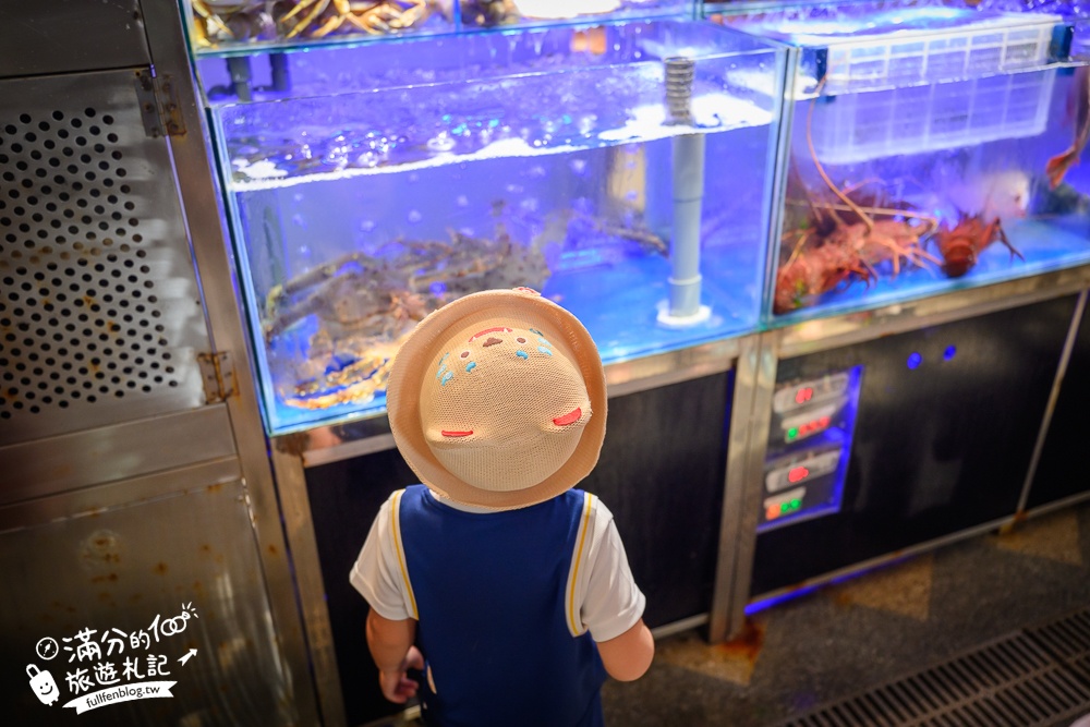 新竹【竹風魚市】南寮漁港大轉型,搭配波光市集這樣玩.全台最美大波浪魚市場,必吃生魚片＆海鮮餐廳一條街!