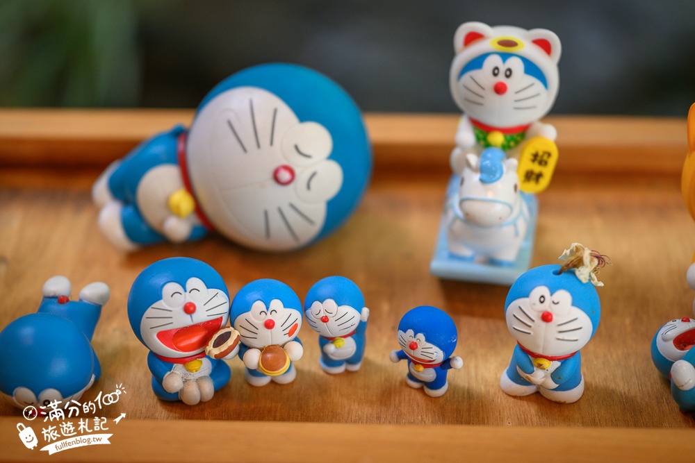 苗栗【雙峰草堂】隱身山林間的銅鑼燒玻璃茶屋.職人手作銅鑼燒,還能欣賞油桐花!