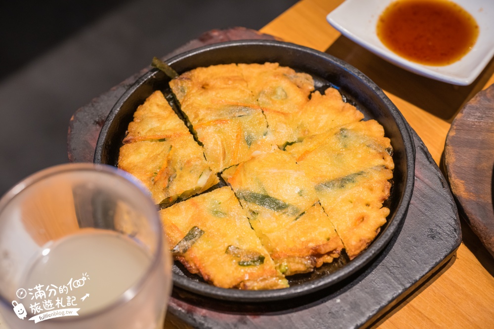 大阪必吃燒肉推薦【道頓堀力丸燒肉】高CP值日本和牛吃到飽.旁邊就是跑跑人招牌.親子友善.中文點餐超方便!