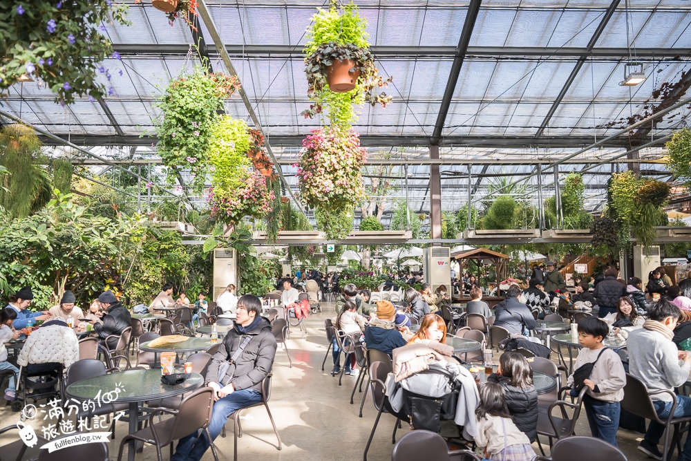 【神戶動物王國】大人小孩都瘋狂！親子推車友善溫室動物園.必體驗騎駱駝.騎馬.零距離餵食的動物天堂!
