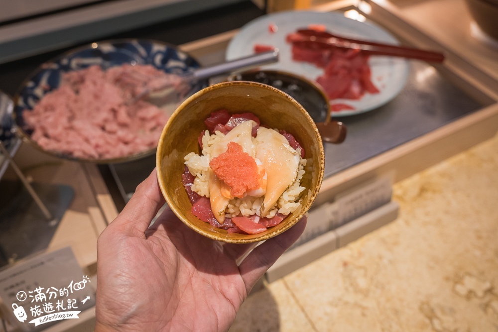 沖繩美國村飯店【雷克沖繩北谷溫泉度假村】帶小孩玩沖繩必住！超強早餐.出飯店就是美國村商圈.還有無邊際泳池戲水區&天然溫泉!
