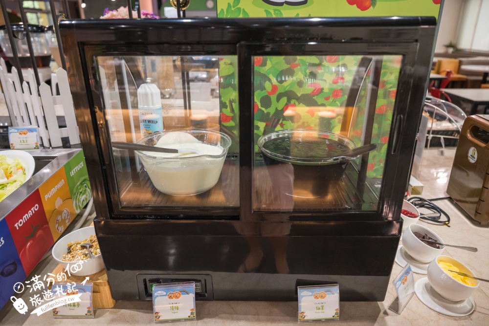 【華園親子飯店草衙館】高雄親子首選飯店.賽道主題飯店.兒童遊戲區+自助式早餐,走路就到鈴鹿賽道樂園!