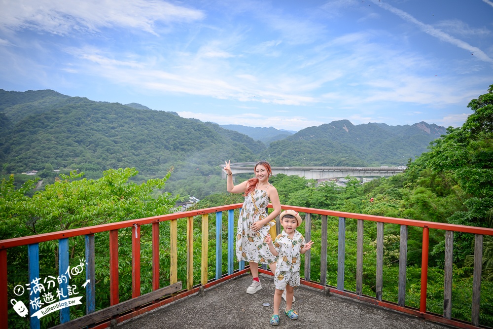 新北【河灣度假村】平溪隱藏版玩水秘境玩樂攻略.挑戰高空腳踏車.刺激滑草&彩虹天梯.山泉水泳池沁涼一夏!