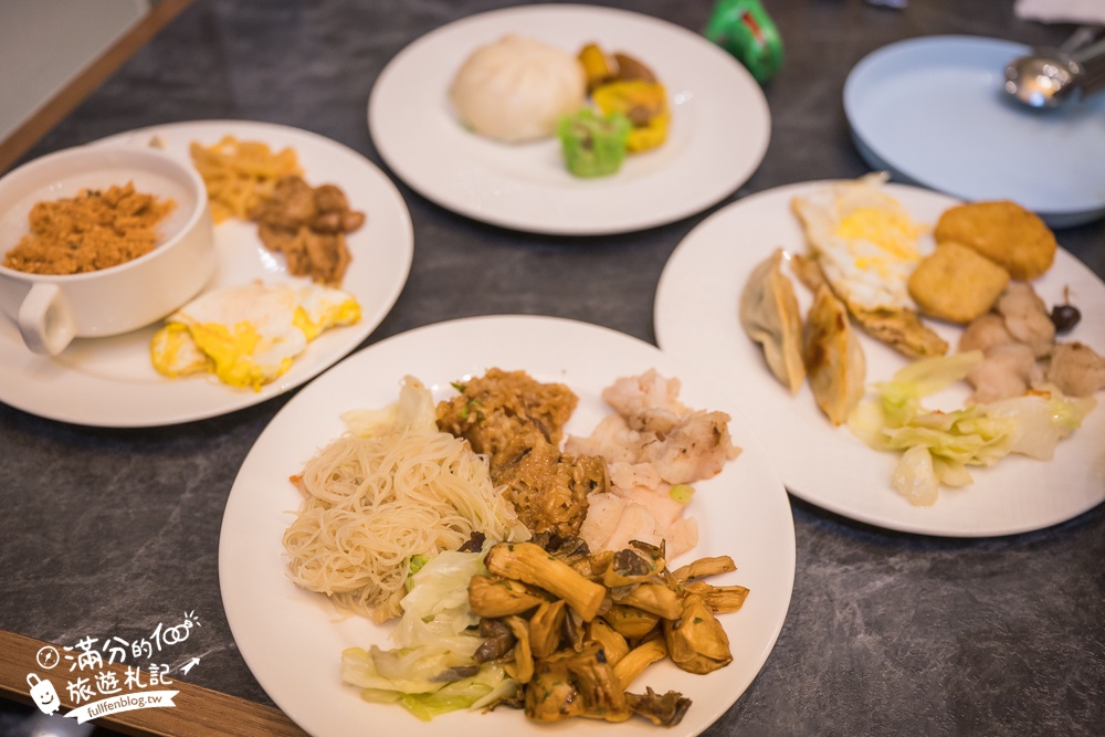 苗栗親子飯店【苗栗馥藝金鬱金香酒店】偽出國住進歐洲城堡,體驗在賽車上車宿太刺激,還有大泳池和兒童遊戲區!