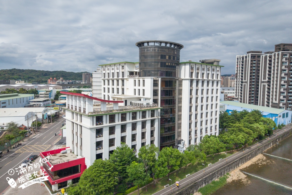 桃園飯店推薦【富立登國際大飯店】爸媽首選親子飯店.步行就到台茂購物中心.質感大空間.娛樂休閒設施超豐富!