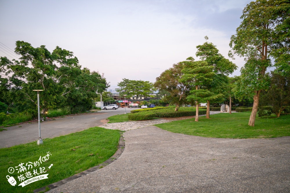 台中【望高莊園】180度超廣角百萬夜景餐廳.熱炒.火鍋.泡腳.下午茶一次滿足!