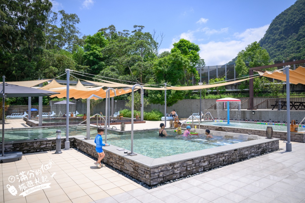 桃園【羅浮溫泉湯池露天溫泉SPA】復興鄉親子泡湯玩水首選,冷熱雙泉美人湯SPA水療放鬆又消暑!