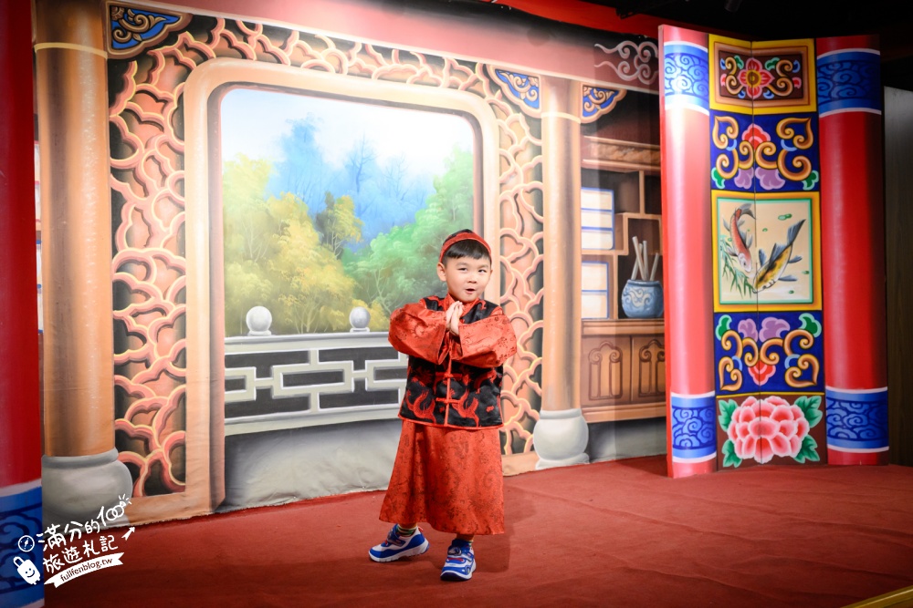 桃園景點【土地公文化館】桃園免門票觀光工廠.親子景點.互動小遊戲,歌仔戲服體驗~挑戰傳統戲曲!