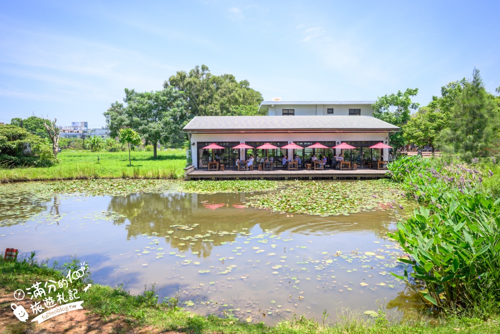 桃園【好客食堂】觀音秘境景觀餐廳.蓮花池第一排搖滾區.水上玻璃屋裡品嚐客家料理!