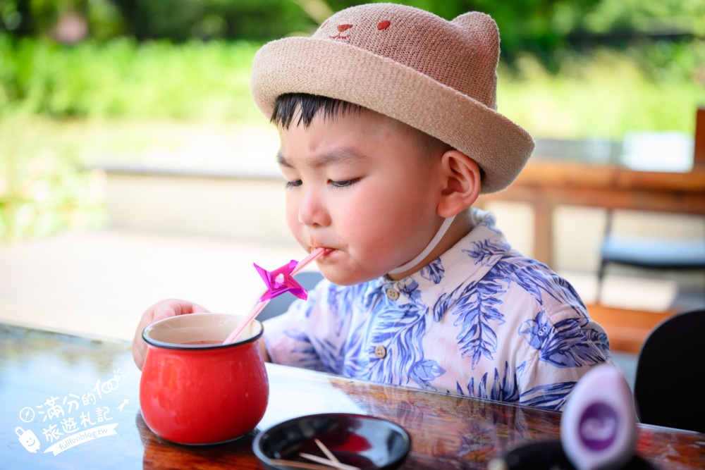桃園【好客食堂】觀音秘境景觀餐廳.蓮花池第一排搖滾區.水上玻璃屋裡品嚐客家料理!