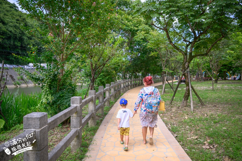【2026暖暖親水公園2.0玩水攻略】基隆免門票玩水景點.噴水開放時間!,彩虹戲水池好繽紛.大象溜滑梯.噴泉水舞沁涼好玩! 【2026暖暖親水公園2.0玩水攻略】基隆免門票玩水景點.噴水開放時間!,彩虹戲水池好繽紛.大象溜滑梯.噴泉水舞沁涼好玩!