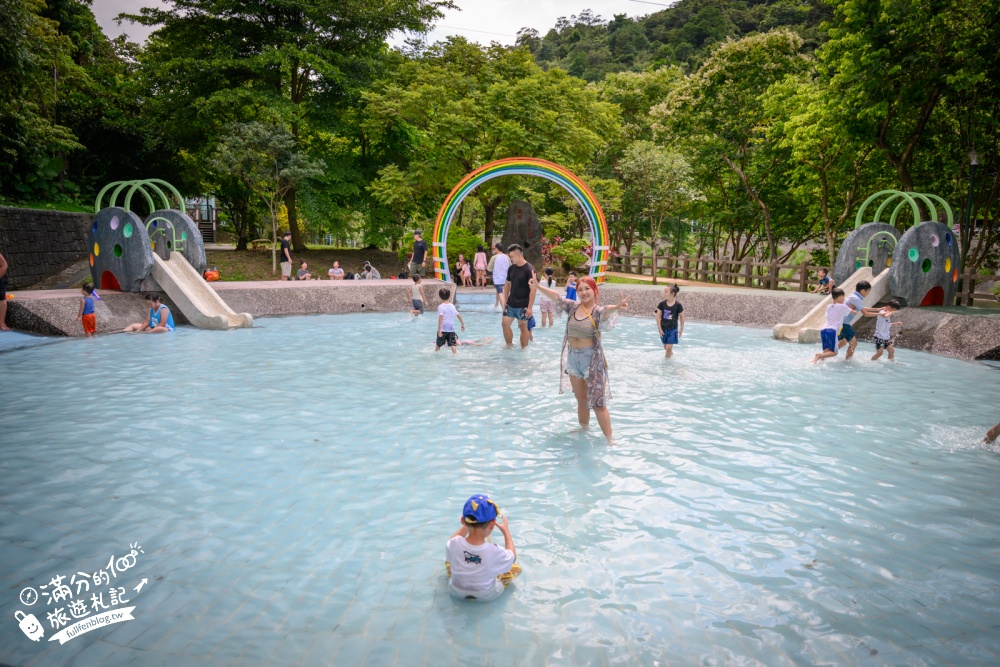 【2026暖暖親水公園2.0玩水攻略】基隆免門票玩水景點.噴水開放時間!,彩虹戲水池好繽紛.大象溜滑梯.噴泉水舞沁涼好玩! 【2026暖暖親水公園2.0玩水攻略】基隆免門票玩水景點.噴水開放時間!,彩虹戲水池好繽紛.大象溜滑梯.噴泉水舞沁涼好玩!