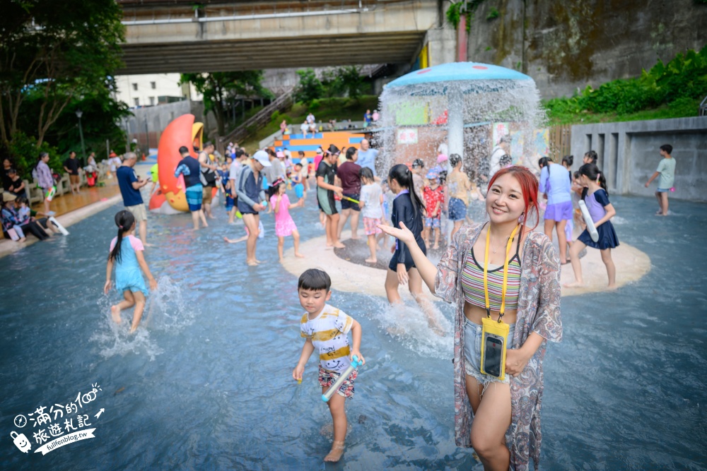 【2026暖暖親水公園2.0玩水攻略】基隆免門票玩水景點.噴水開放時間!,彩虹戲水池好繽紛.大象溜滑梯.噴泉水舞沁涼好玩! 【2026暖暖親水公園2.0玩水攻略】基隆免門票玩水景點.噴水開放時間!,彩虹戲水池好繽紛.大象溜滑梯.噴泉水舞沁涼好玩!