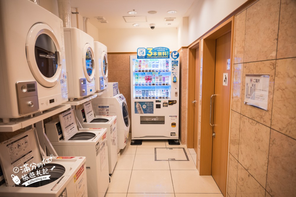 東橫inn中部國際空港1號店｜大廳環境與寄物櫃