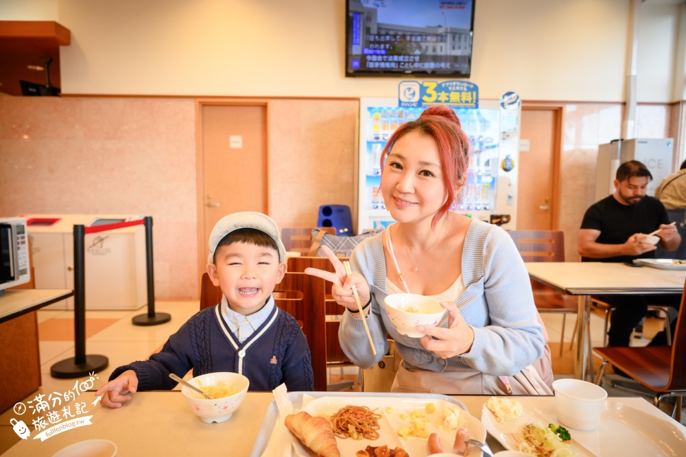 中部機場住宿推薦【東橫inn中部國際空港1號店】出機場步行就到高CP值飯店！外加免費接駁車.含免費朝食好方便!