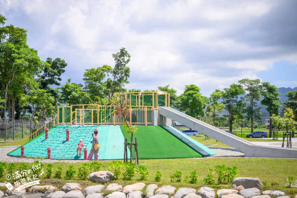 台東【鹿野花鹿米公園】鹿野免門票親子景點！繽紛童話魔法屋，玩共融遊戲場，順遊梅花鹿公園!