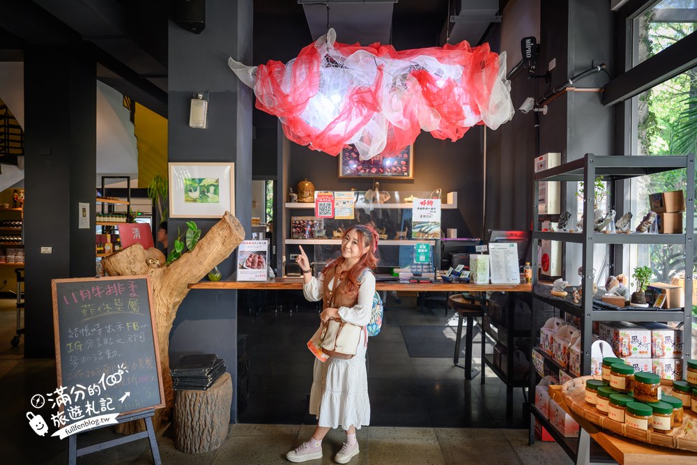 家園咖啡牛排|用餐空間 家園咖啡牛排|用餐空間