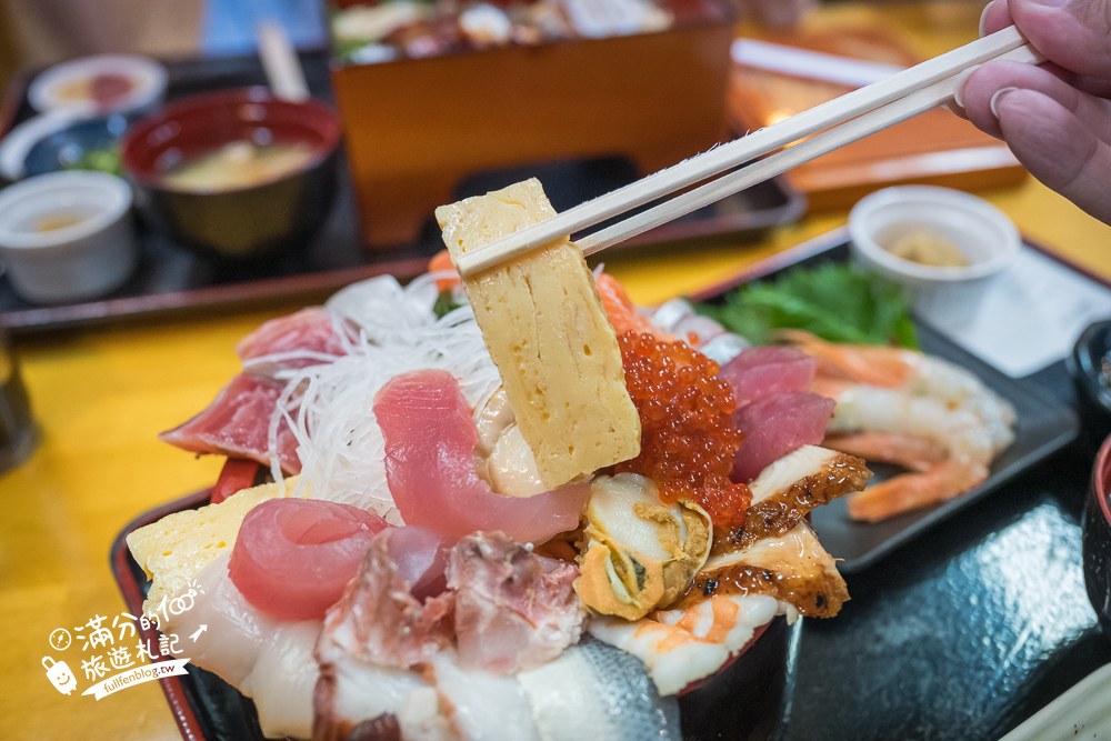 魚屋直營食堂｜魚屋直営食堂 魚まる（小禄本店）｜海鮮丼與鰻魚飯