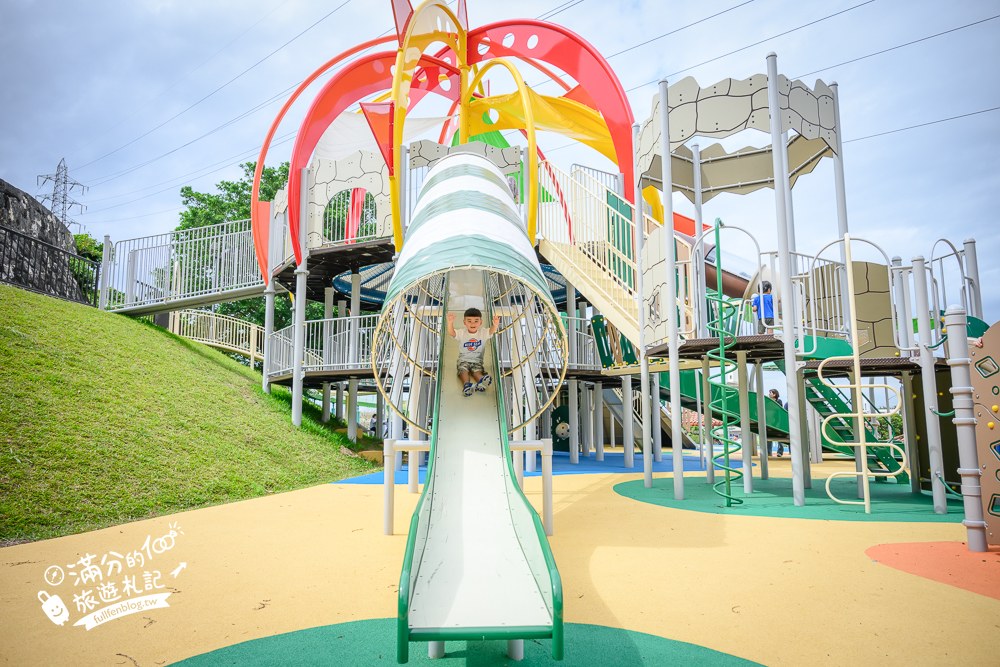浦添大公園｜親友廣場區大型複合遊具