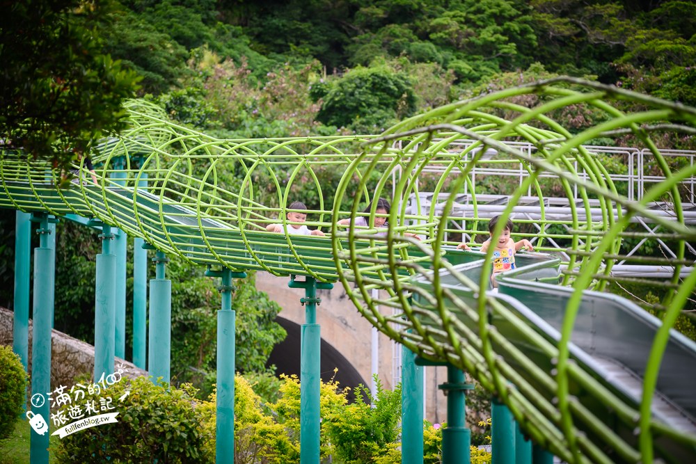 浦添大公園｜滾輪溜滑梯終點與回程步道