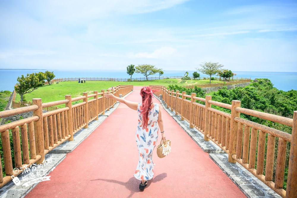 知念岬｜草地與海景步道