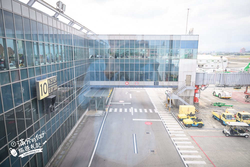 松山機場觀景台|飛機起降與跑道 松山機場觀景台|飛機起降與跑道