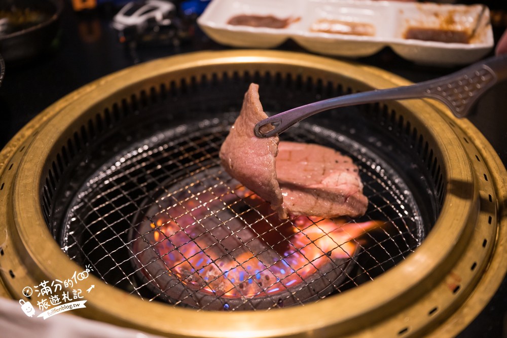 麓的宮道頓堀店｜焼肉 麓の宮 なんば道頓堀店 doutonbori｜炭火烤爐