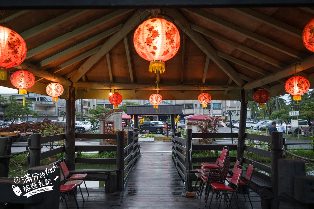 水月軒鮮蝦美食館|水月軒鮮蝦美食|庭園水池與拱橋 水月軒鮮蝦美食館|水月軒鮮蝦美食|庭園水池與拱橋