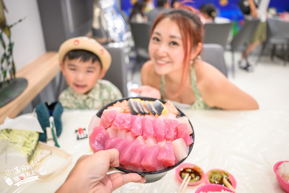 墾丁海鮮餐廳【墾丁輝哥生魚片】40片只要200元！厚切生魚片、現撈海鮮與免費專屬停車場!