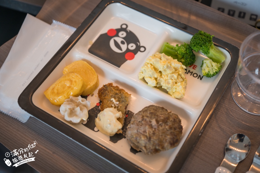 熊本住宿推薦【KOKO HOTEL Premier熊本】飯店就在櫻町熊本購物中心內，連結巴士總站，房間就能看熊本城!