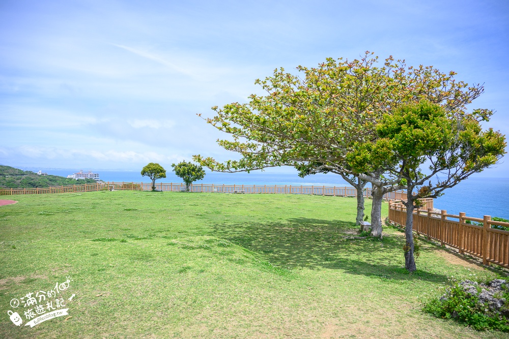 沖繩【知念岬公園】免門票眺望太平洋與久高島，交通停車、拍照亮點及南部一日遊攻略