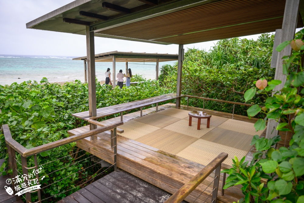 【沖繩BANTA CAFE】坐在懸崖上看海！星野集團打造日本最大級海景咖啡廳，4大座位區、菜單、交通與停車攻略