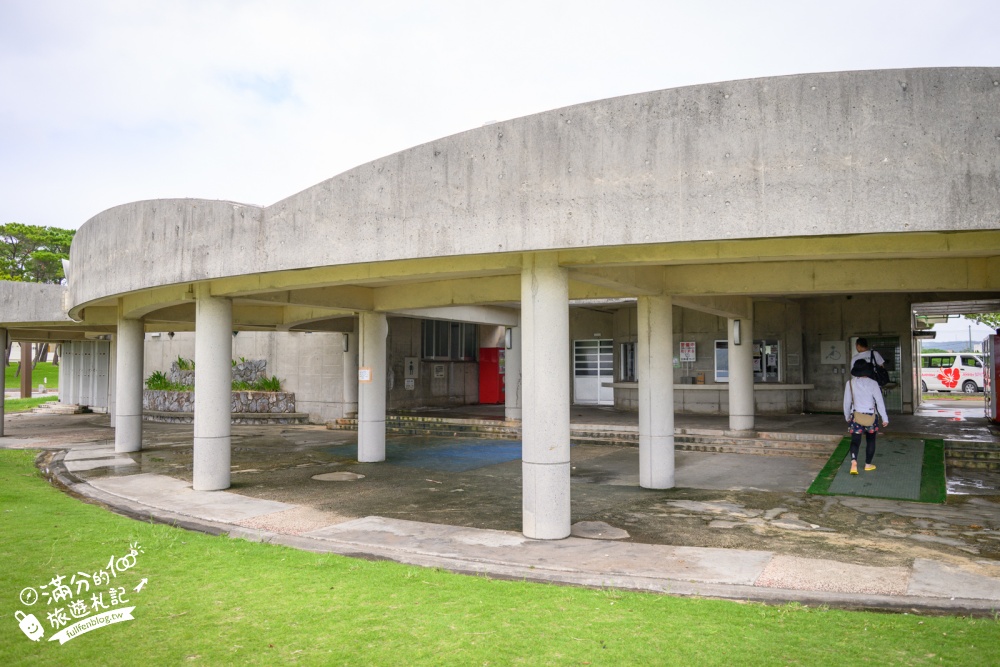 沖繩【星巴克名護21世紀之森公園あけみおてらす店】沖繩最美咖啡館,海景第一排搖滾區,結合風獅爺元素,一秒直接到沙灘! 沖繩【星巴克名護21世紀之森公園あけみおてらす店】沖繩最美咖啡館,海景第一排搖滾區,結合風獅爺元素,一秒直接到沙灘!