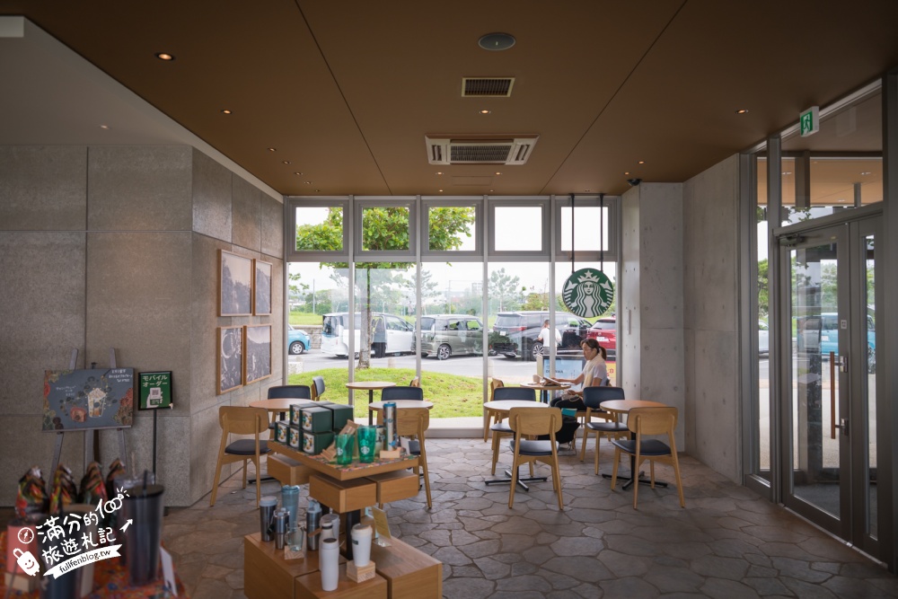 沖繩【星巴克名護21世紀之森公園あけみおてらす店】沖繩最美咖啡館,海景第一排搖滾區,結合風獅爺元素,一秒直接到沙灘! 沖繩【星巴克名護21世紀之森公園あけみおてらす店】沖繩最美咖啡館,海景第一排搖滾區,結合風獅爺元素,一秒直接到沙灘!