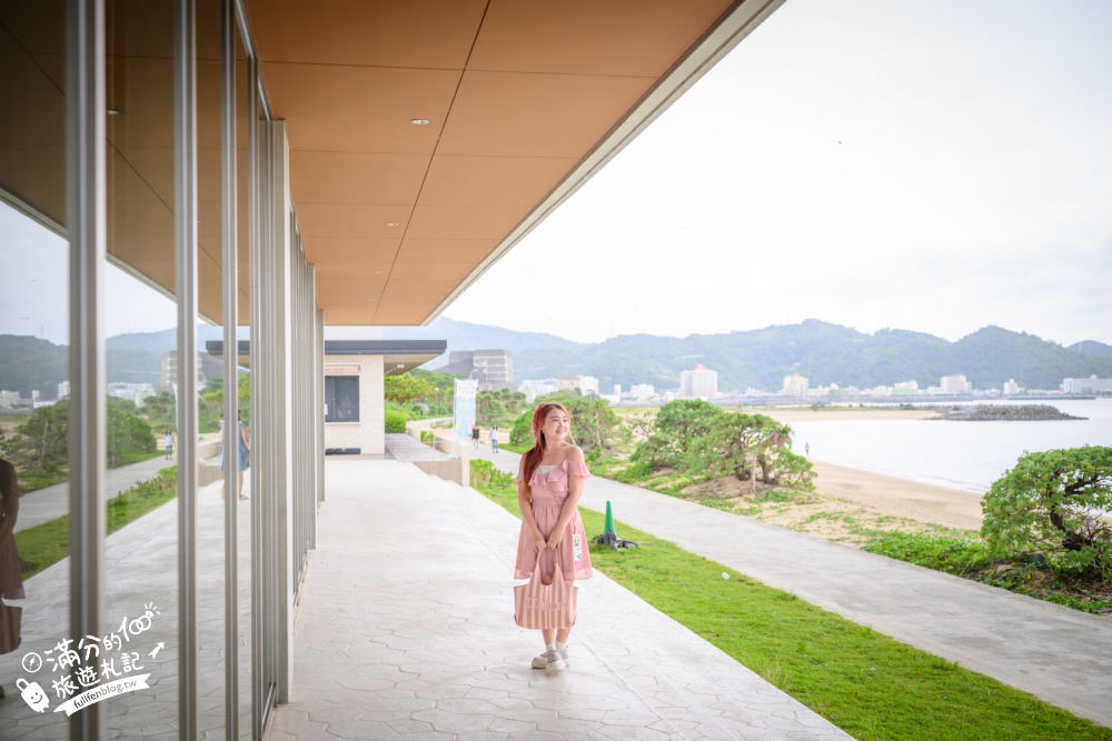 沖繩【星巴克名護21世紀之森公園あけみおてらす店】沖繩最美咖啡館,海景第一排搖滾區,結合風獅爺元素,一秒直接到沙灘! 沖繩【星巴克名護21世紀之森公園あけみおてらす店】沖繩最美咖啡館,海景第一排搖滾區,結合風獅爺元素,一秒直接到沙灘!