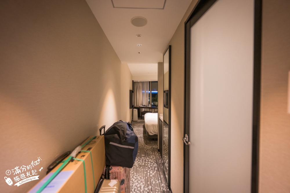 熊本住宿推薦【KOKO HOTEL Premier熊本】飯店就在櫻町熊本購物中心內，連結巴士總站，房間就能看熊本城!