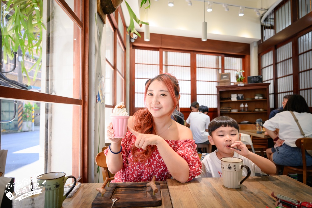 【2026鶯歌產地開放日】十二春台式早午餐×安達窯聯名!吃老派酥炸排骨、逛陶器店,雙店集章換醬油碟 【2026鶯歌產地開放日】十二春台式早午餐×安達窯聯名!吃老派酥炸排骨、逛陶器店,雙店集章換醬油碟