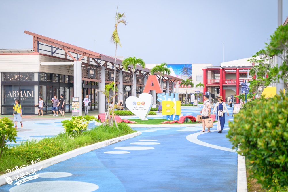 【2026沖繩金魚博物館】OKINAWA KINGYO MUSEUM，8大夢幻金魚藝術展區、門票交通資訊！ASHIBINAA Outlet室內景點