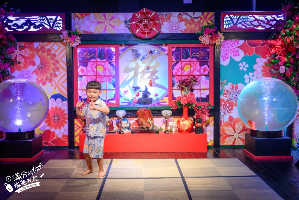 【2026沖繩金魚博物館】OKINAWA KINGYO MUSEUM，8大夢幻金魚藝術展區、門票交通資訊！ASHIBINAA Outlet室內景點