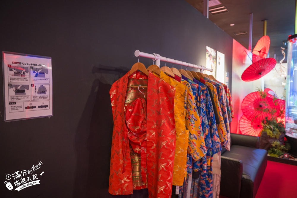【2026沖繩金魚博物館】OKINAWA KINGYO MUSEUM，8大夢幻金魚藝術展區、門票交通資訊！ASHIBINAA Outlet室內景點