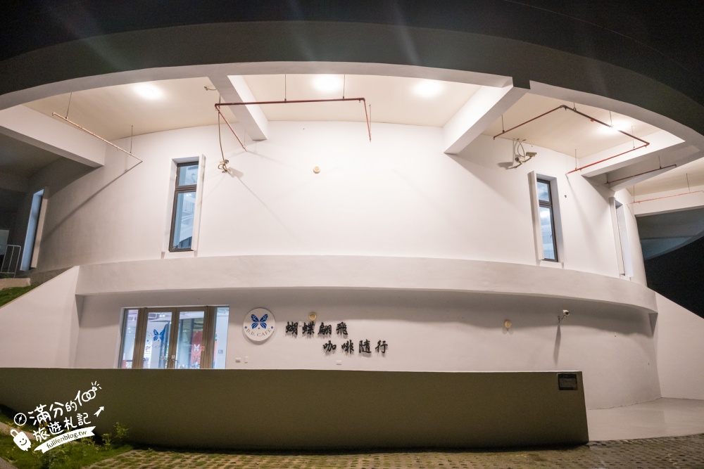 【2026恆春出火地質公園攻略】墾丁出火怎麼玩?水火共生奇景、夜間門票與交通資訊 【2026恆春出火地質公園攻略】墾丁出火怎麼玩?水火共生奇景、夜間門票與交通資訊