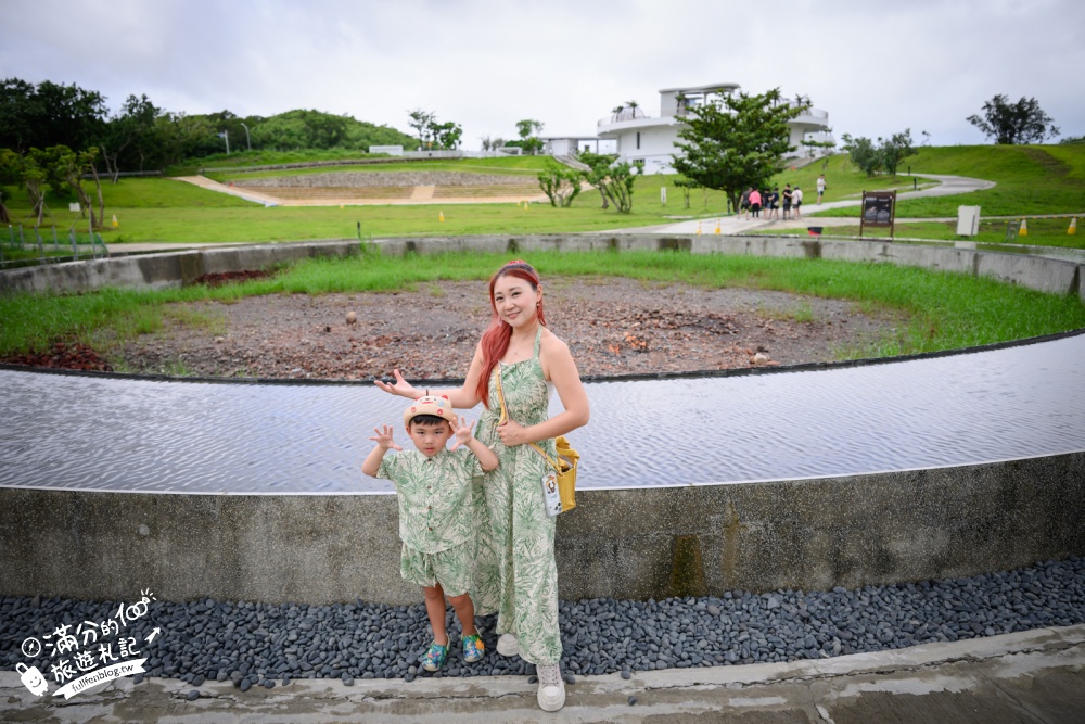 【2026恆春出火地質公園攻略】墾丁出火怎麼玩?水火共生奇景、夜間門票與交通資訊 【2026恆春出火地質公園攻略】墾丁出火怎麼玩?水火共生奇景、夜間門票與交通資訊